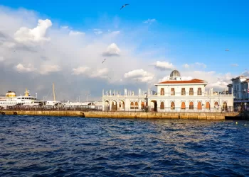 Büyükada Kaç Saatte Gezilir? Hemen Yola Çıkın ve Keşfedin