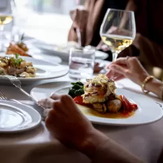 Büyükada Yılbaşı Restoranları: Lezzet ve Eğlencenin Adresi