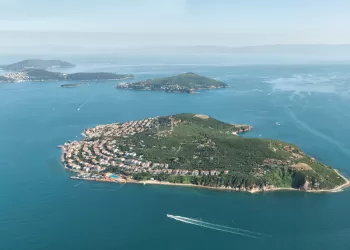 “Prens Adaları” İsmi Nereden Geliyor?